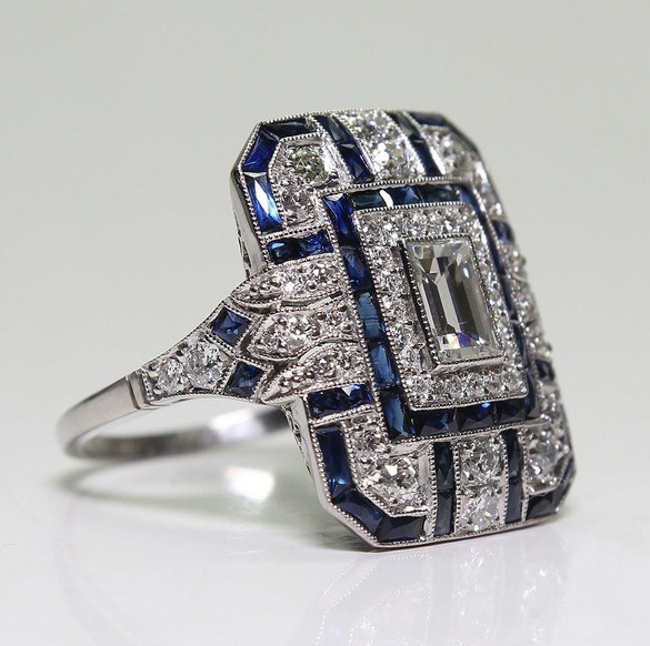 Anel Vintage em prata polida e zircônia azul