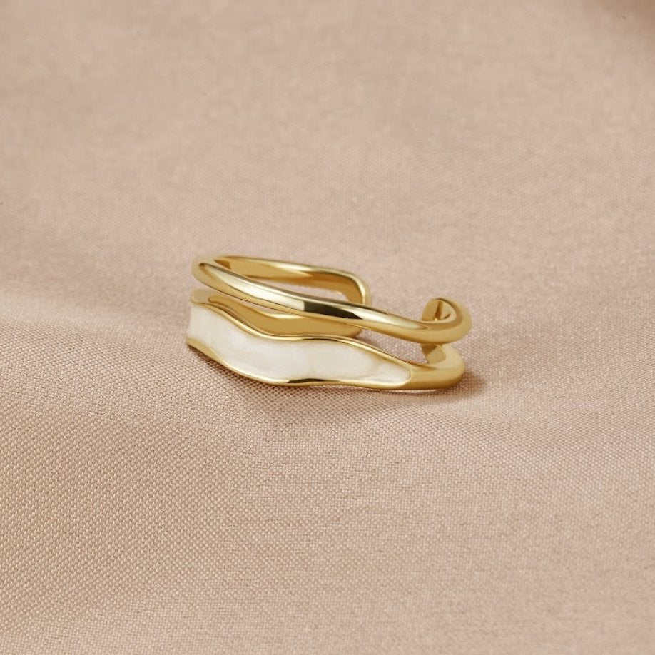 Anel Sahara de Ouro com Camadas